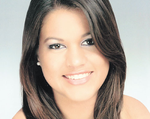 <p>La simpática Ana Patricia será parte del Festival de Debutantes 2011, a realizarse el 2 de julio en la Terraza Mar del Sur del Club Unión y que organizan las Damas Gudalupanas. Es hija de Ricardo Enrique Zubieta Reyes y la señora Patricia Paz de Zubiet