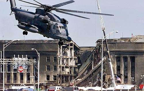 <p>Daños causados por un avión secuestrado que se estrelló contra el Pentágono.</p>
