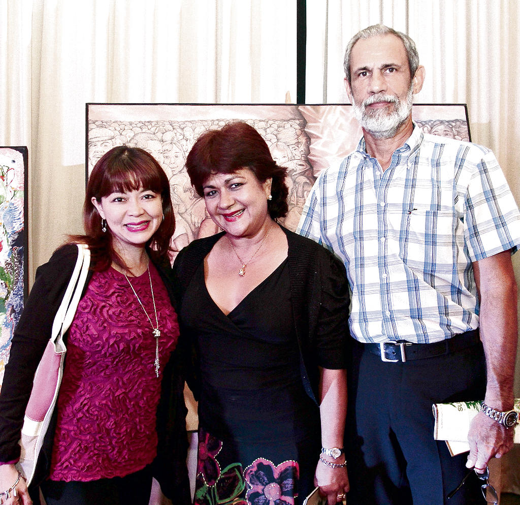 Lanny Lowe, Peggy Arias y José Baiz.()