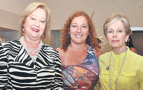 <p>Graciela de Eleta, Liane de Quelquejeu y Coqui Calderon. </p>