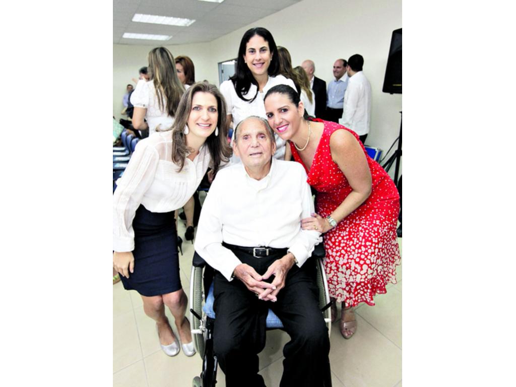 7. Sarita Btesh y Ariela Sultan.