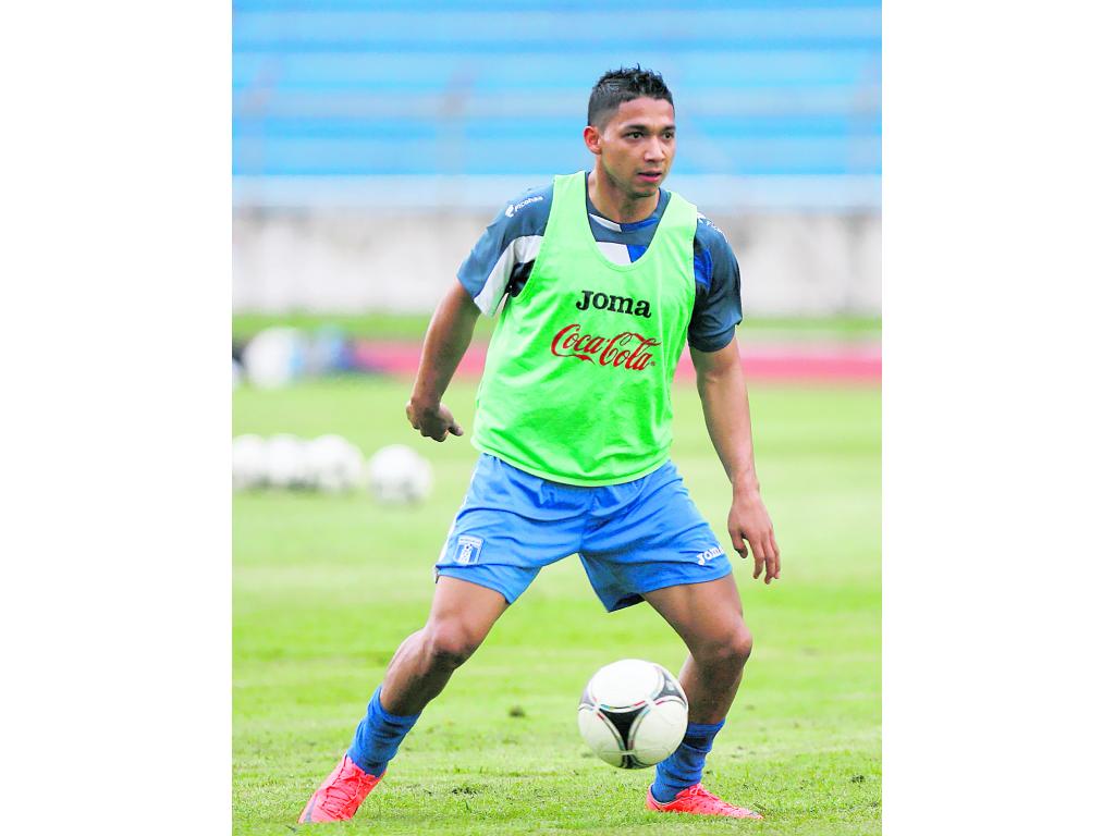 Figura. Emilio Izaguirre, jugador del Celtic de Glasgow, del fútbol escocés.(Archivo)