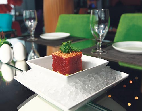 <p>Tartaré de Atún con aguacate y maíz.</p>