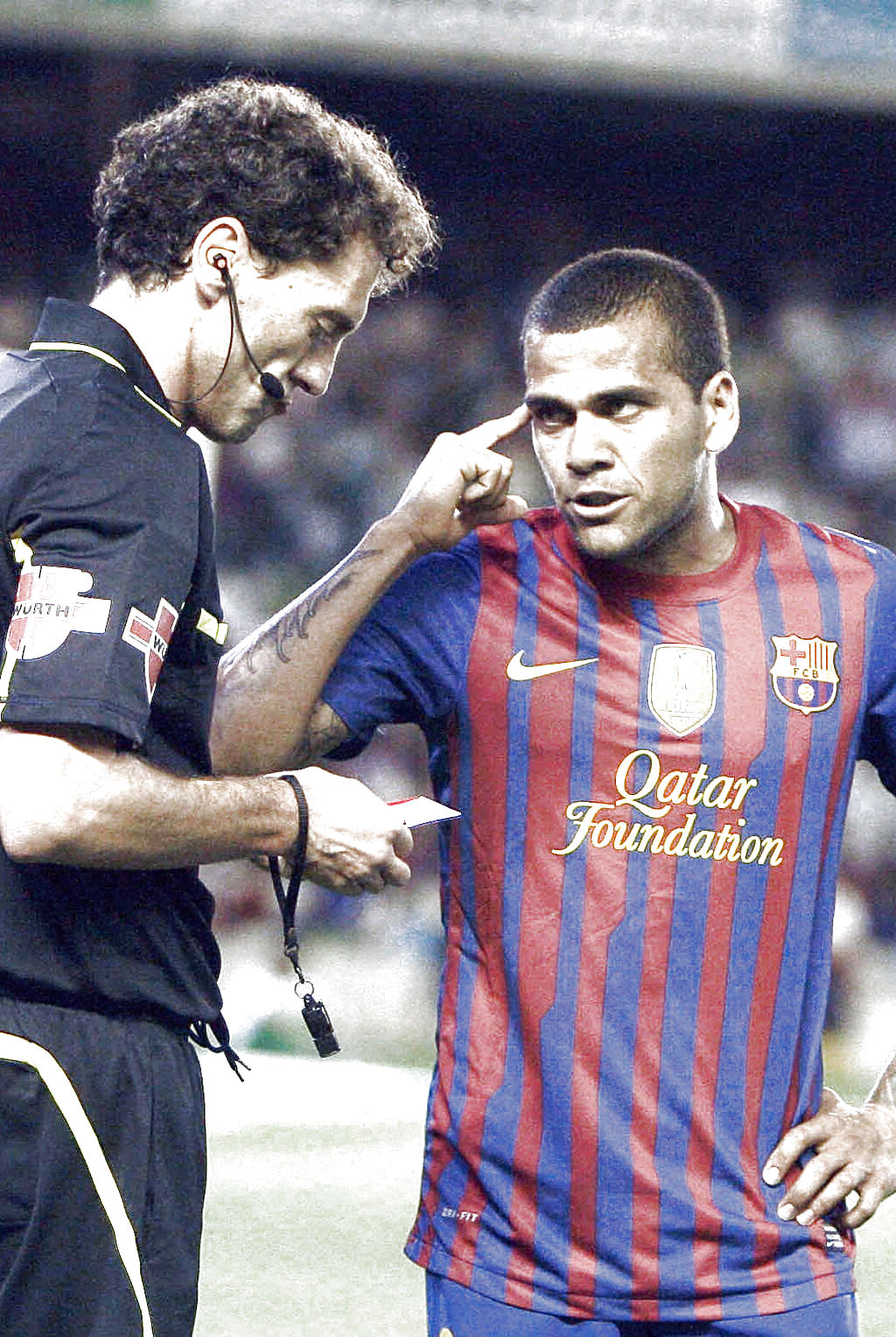 Alves podría irse del Barça.(efe)