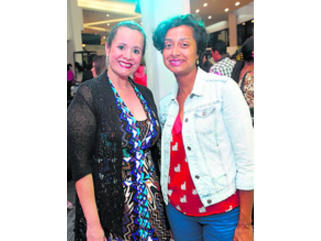 7. Laura Pariente y Viena Núñez.