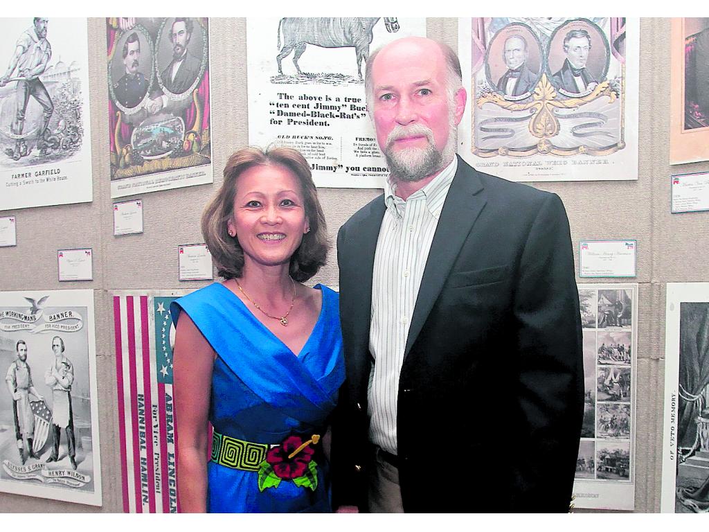 Terry de Farrar y Jonathan Farrar, embajador de Estados Unidos en Panamá.(Omar Morales)
