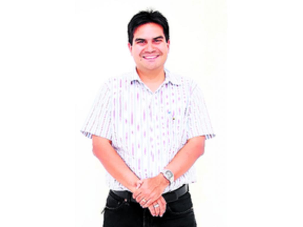 Ricardo Crespo (Anayansi Gamez)