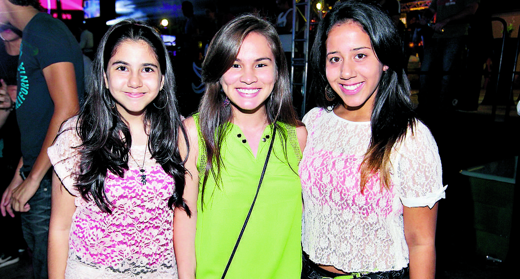 Sofía Wathwani, Karen Quirós y Adriana Guerra.(Abel Rodríguez)