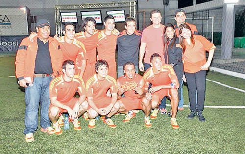 <p>Adicional. Participaron también estrellas de la farándula.</p>
