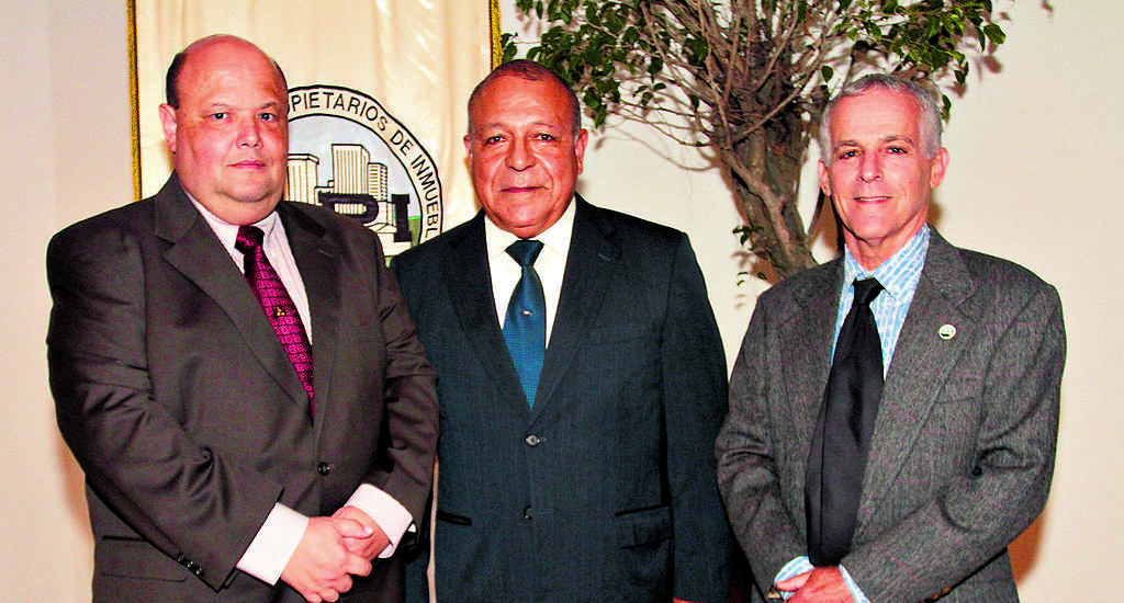 Darío Carrillo, Roberto Berastegui, Rodney Zelenka.(Omar Morales)