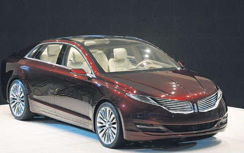 <p>El MKZ Concept incluirá motores de la familia EcoBoost de Ford, una nueva suspensión ajustable con Control Continuo de Amortiguación (CCD) y tracción delantera o integral.</p>