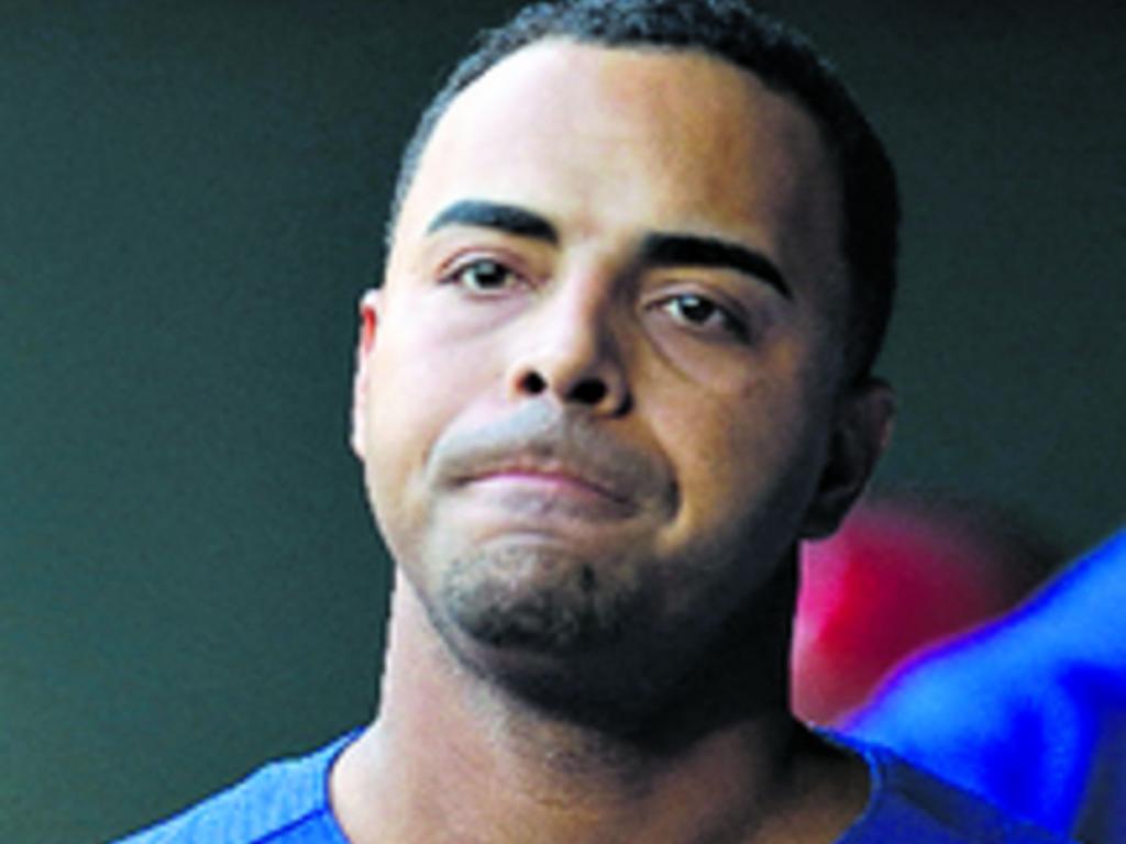Yo cometí algunos errores de criterio durante la temporada de 2012. Pero acepto plenamente la responsabilidad por la equivocación que cometí. Espero poder recuperar la confianza y el respeto de la organización de los Mets, de los aficionados y mi fa