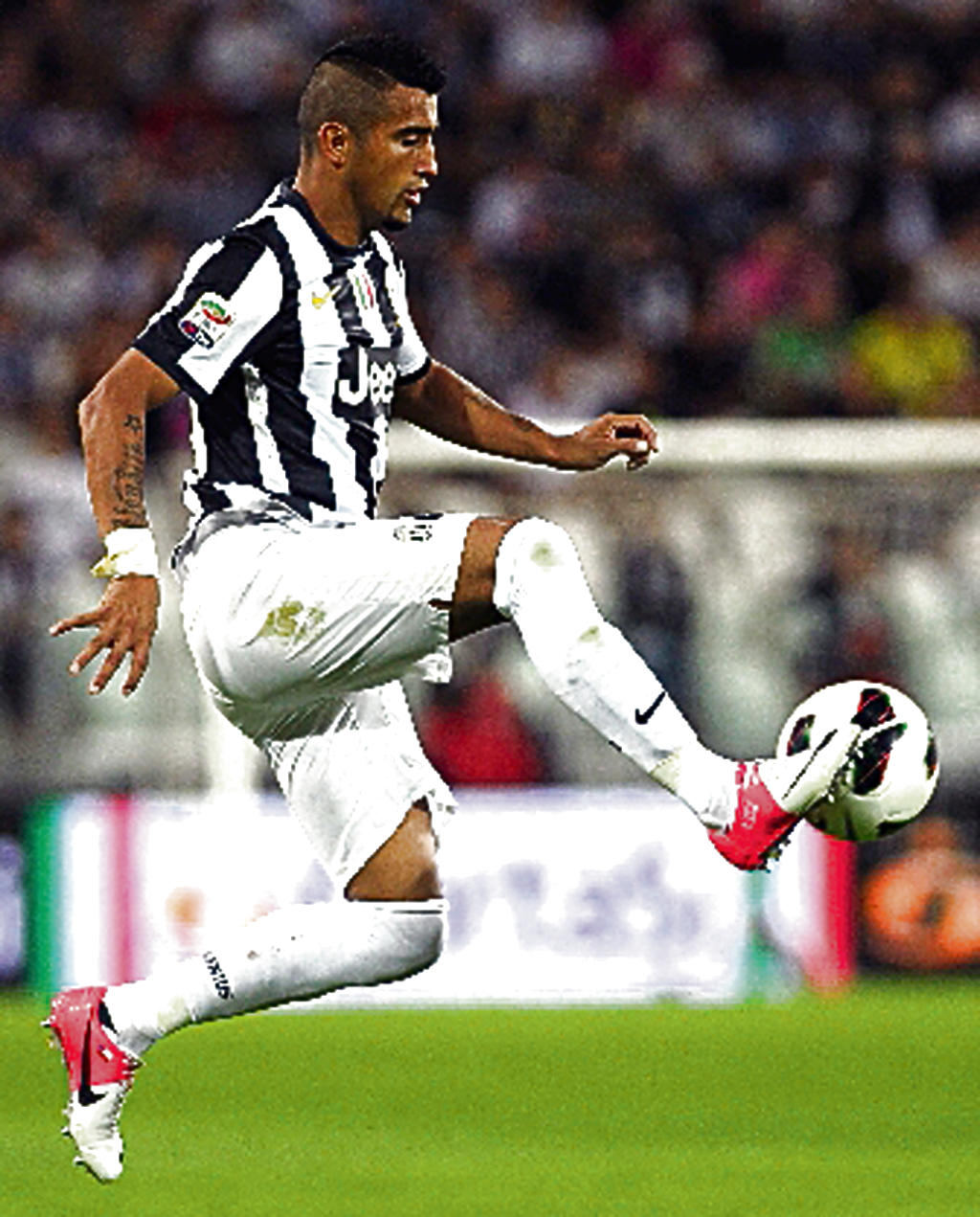 Arturo Vidal erró un penal.(AP)