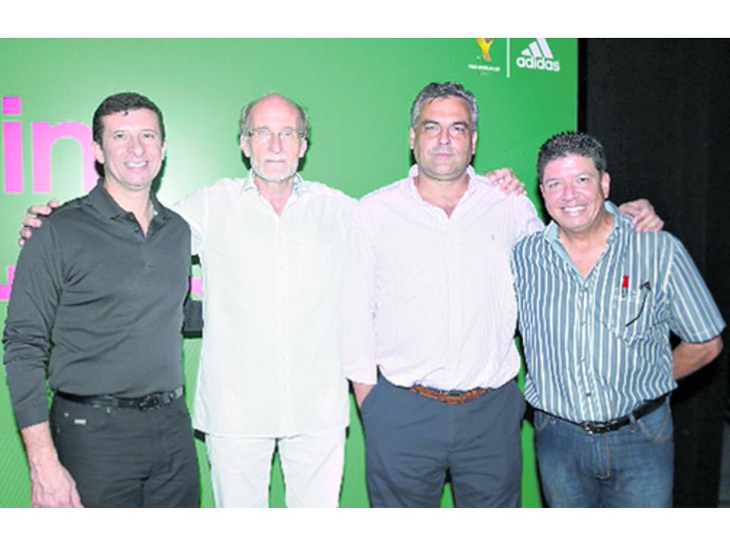 2. Marco Antonio Tejeira, Herman Sausen, Jesús Silva y Edwin Iglesias.