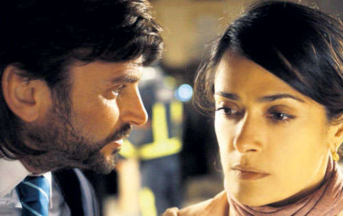 <p>Elenco. José Mota y Salma Hayek en La chispa de la vida. Muy gustada en el IFF.</p>