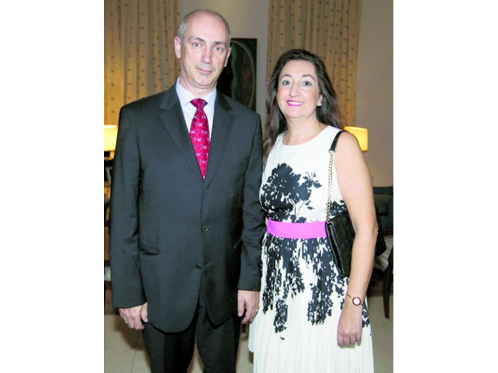 7. Francisco y Silvia Ávila.