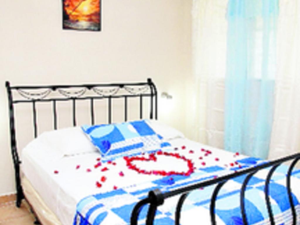 Cómodas habitaciones al precio de $38 por persona, incluye el desayuno.