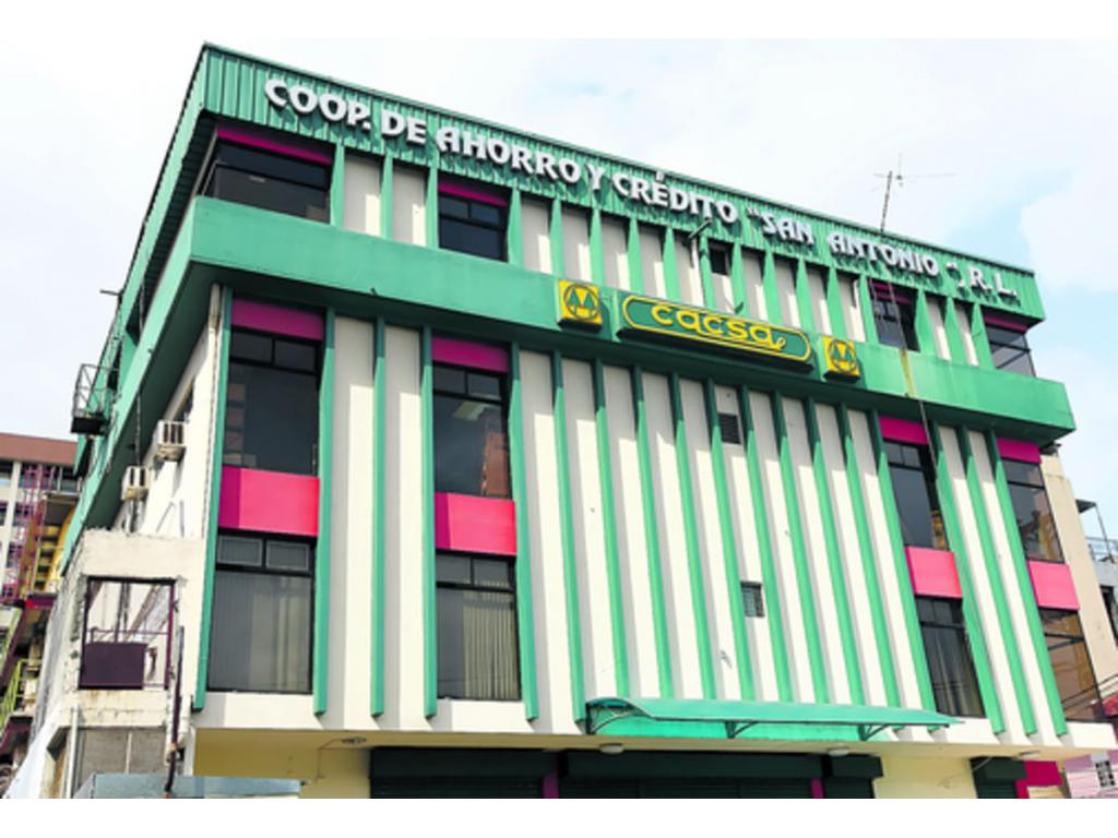 Panameños en diferentes zonas se asocian a las cooperativas.
