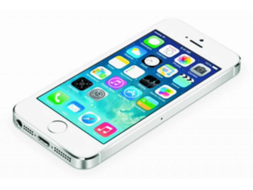 La información que han dado a conocer los usuarios del iPhone 5S, que viene con iOS7, ha ocasionado alarma. Supuestamente el movimiento de pantalla, los colores y el brillo hacen que los usuarios sufran náuseas y mareos.