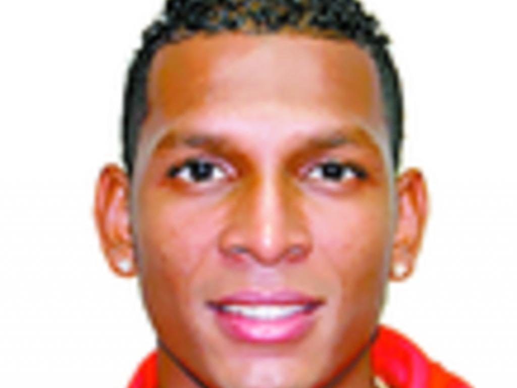 Quintero fue el más persistente en la ofensiva panameña y el que lideró los pocos intentos de contragolpe. Pero, como ha sido habitual en esta Copa Oro, cada avance suyo fue cortado por una dura entrada de sus marcadores.
