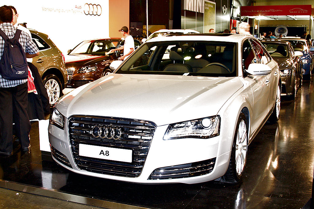 Automóvil. Es el ramo de seguro más vendido en el país.(ARCHIVO)