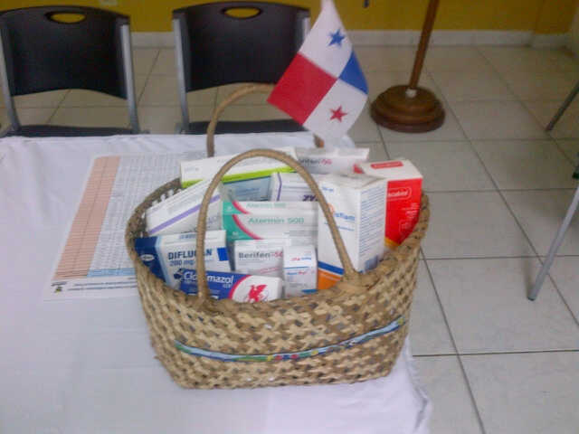 Canasta de medicamentos. Foto/Luis René Ábrego <br>