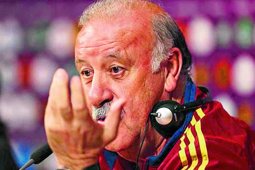 Entrenador. Del Bosque ganó un mundial con España.(EFE)