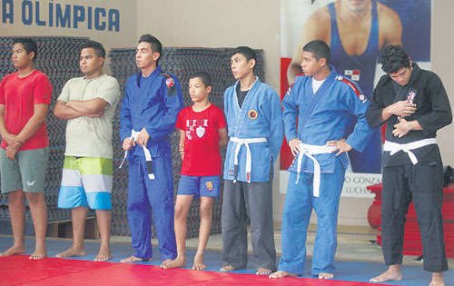 <p>Disciplina. Se les inculca a todos por igual.</p>