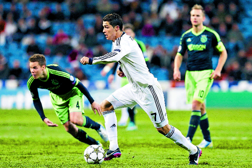 Figura. CR7 contribuyó en la victoria del Real Madrid.(EFE)