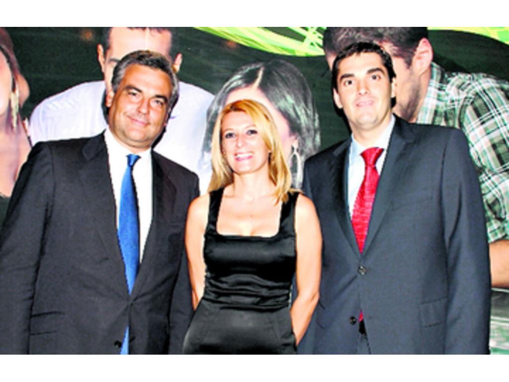 4. Jesús Silva, Esther Gutiérrez, Miguel de La Marta.