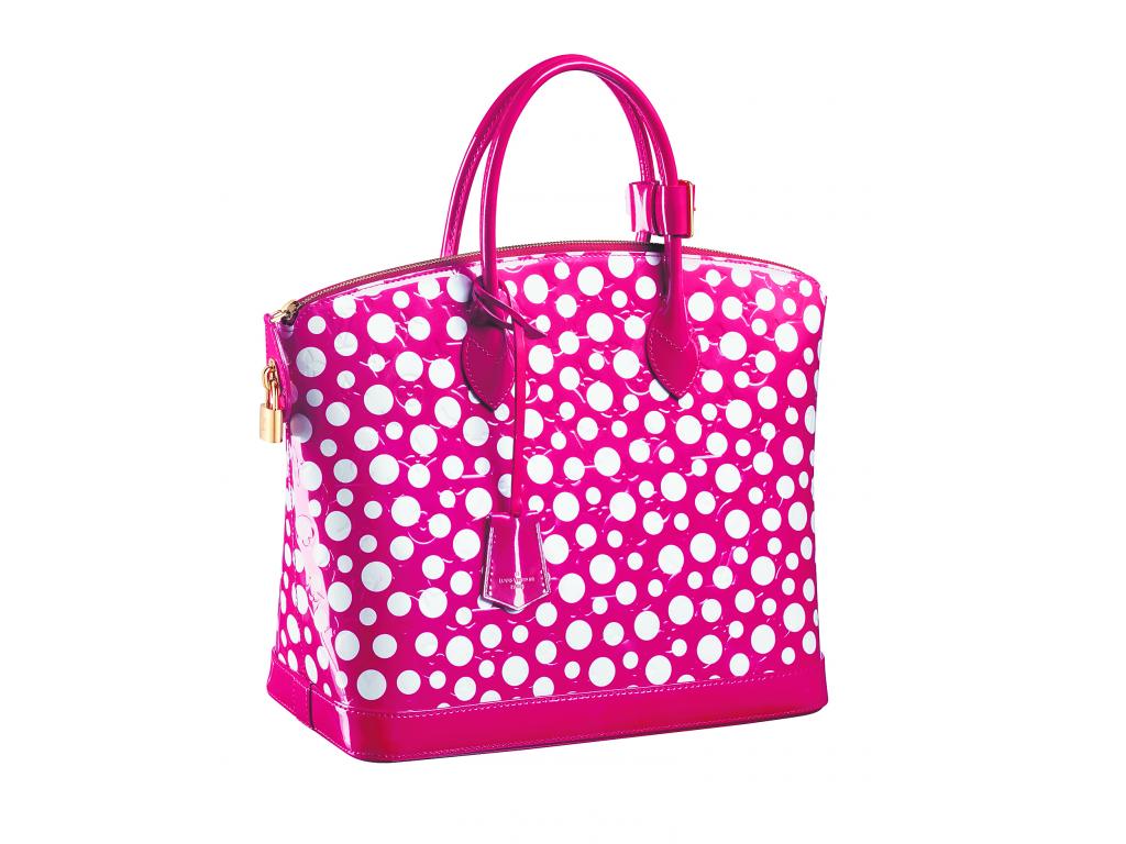 Bolso. Vernis Dots Infinity red, de la nueva colección de Louis Vuitton con los lunares de Yayoi Kusama.(Cortesías)