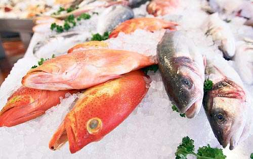 <p>Descenso. Las ventas de productos del mar sin mejoras.</p>