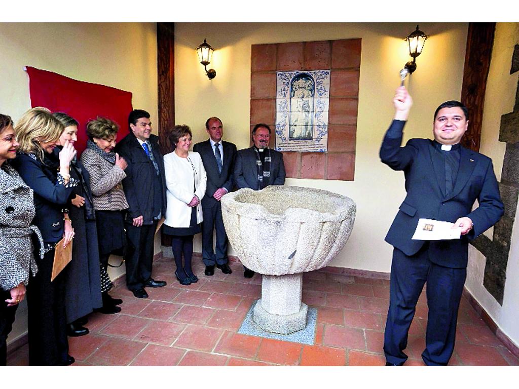 Réplica. Pila en la que fue bautizado Balboa, en el siglo XV.(EFE)