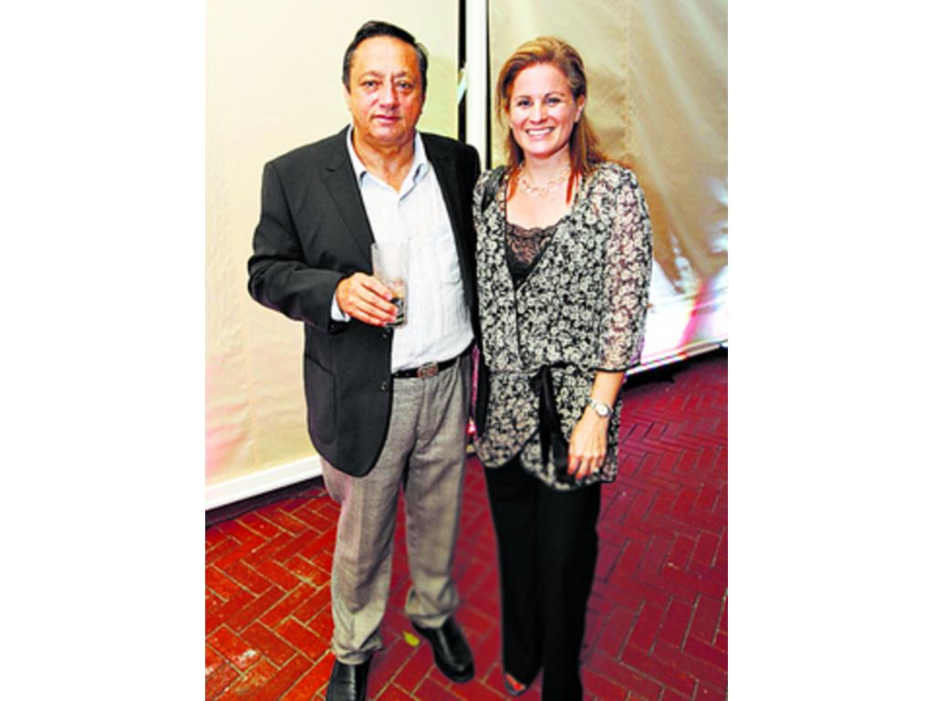 5. Santiago Adalardo y Alejandra López.