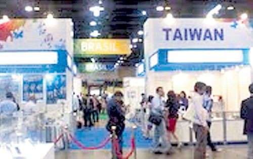 <p>Comercio. Más de 30 países participan de la feria.</p>
