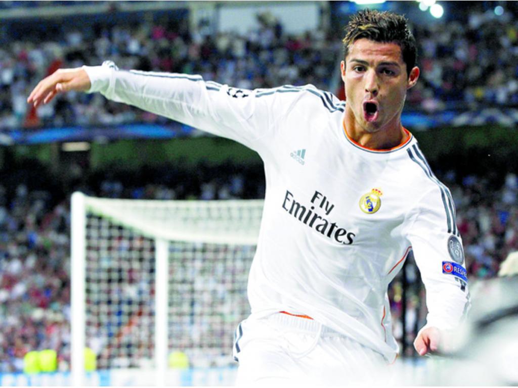 Según Valdano, el único rival que puede tener Cristiano Ronaldo en el Real Madrid es Alfredo di Stéfano o Raúl González.(EFE)