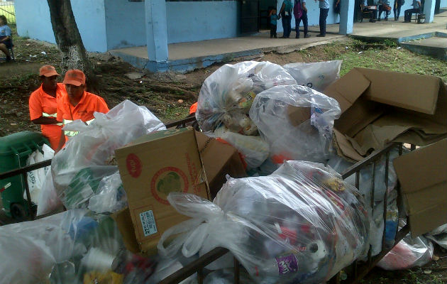 Problemática de basura en San Miguelito. Foto/Jesús Simmons