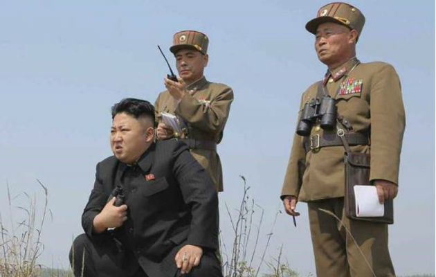 Corea del Norte lanza dos nuevos proyectiles desde su costa oriental Kim Jong-un, líder norcoreano, supervisa los lanzamientos. Foto: Archivo/Ilustrativa.