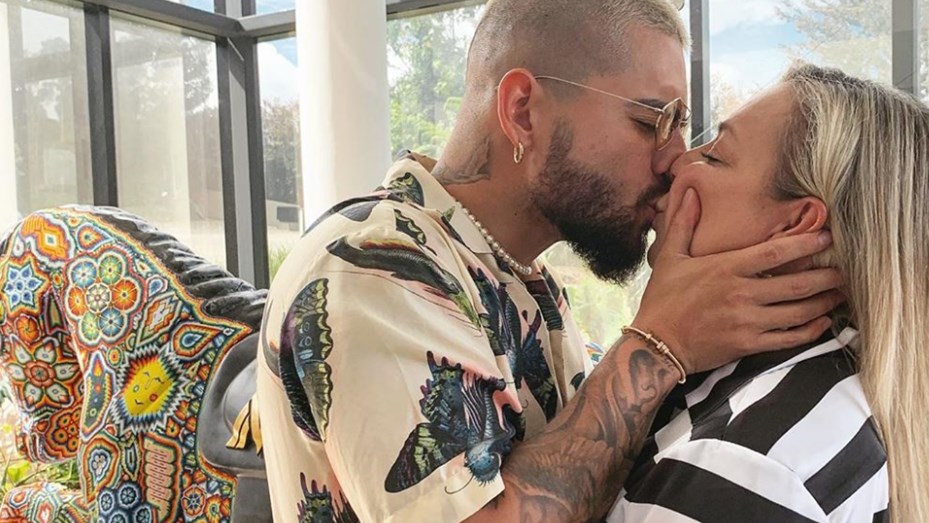 Maluma y su mamá. Maluma y su mamá.