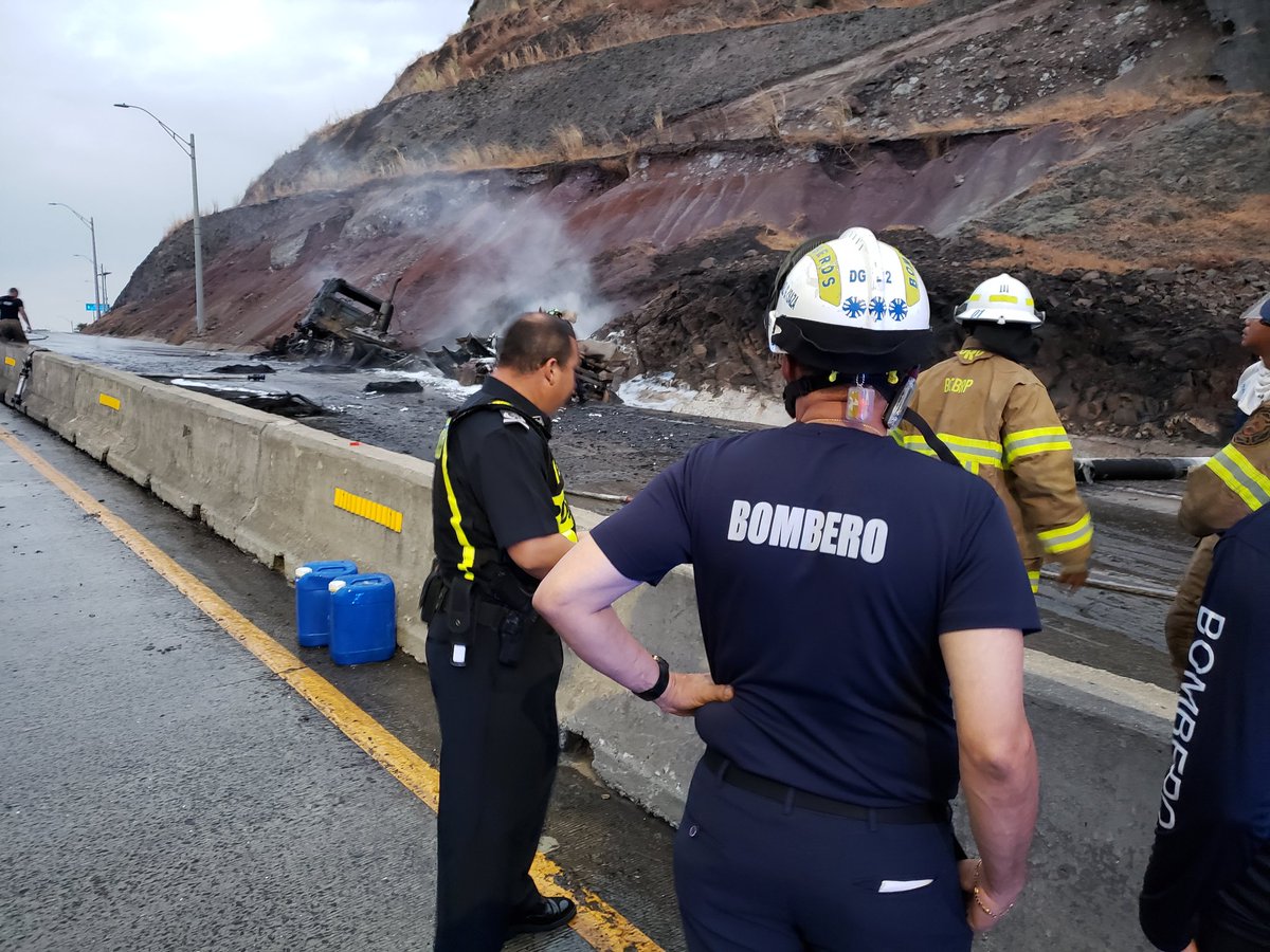 Cisterna se incendia en Villa Lucre.