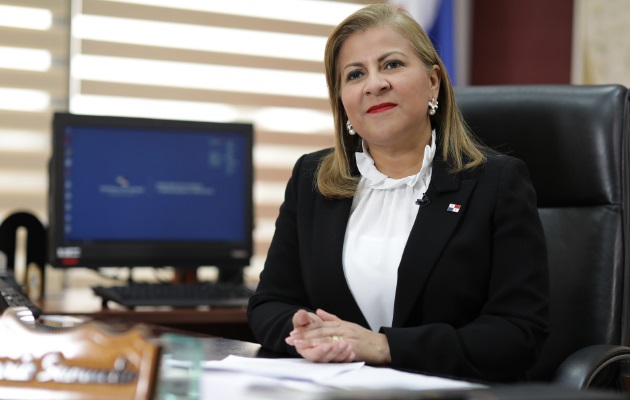 Inés Samudio es la ministra de Vivienda y Ordenamiento Territorial. 