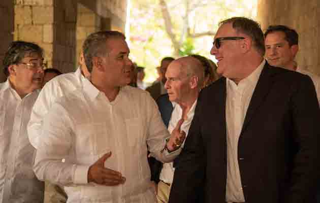 Iván Duque y Mike Pompeo se reunieron en la Casa de Huéspedes del Gobierno en Cartagena. FOTO/AP