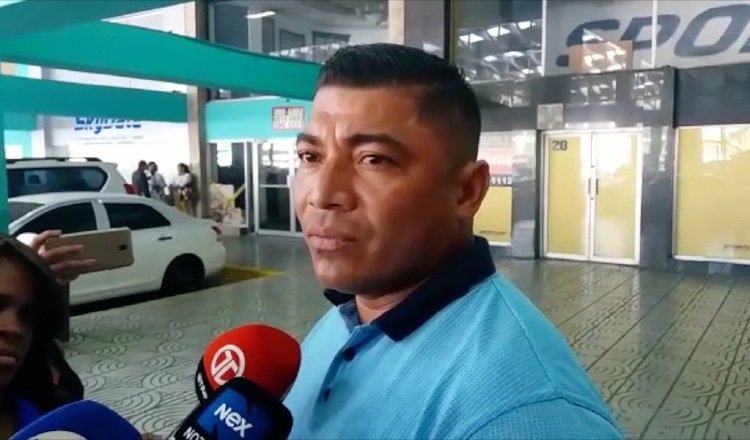 Jaime Agrazal rindió declaraciones a los medios a su salida del SPA en Plaza Ágora.