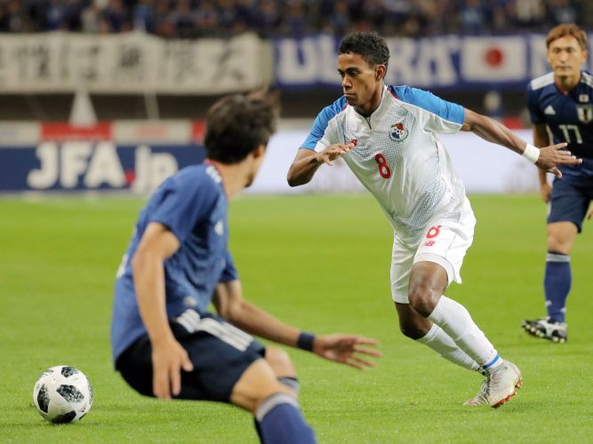 Edgar Yoel Bárcenas durante el partido de Panamá cotra Japón. Foto EFE