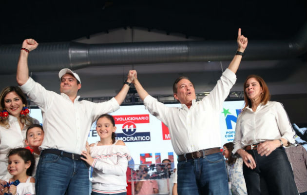 José Gabriel Carrizo, compañero de fórmula de Laurentino Cortizo, es citado por supuesta violación al Código Electoral. Foto: Panamá América.