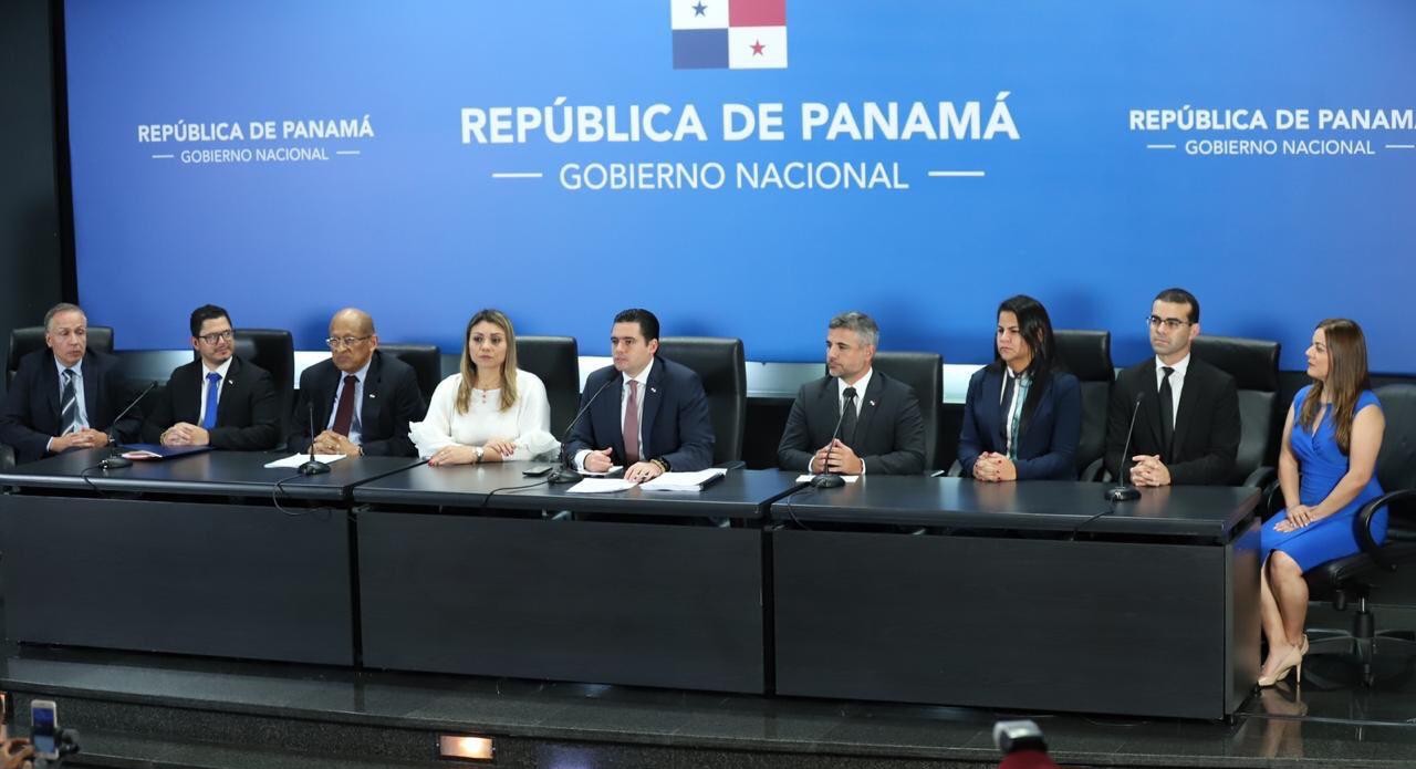 José Gabriel Carrizo encabezó la conferencia de prensa del quinto Consejo de Gabinete.