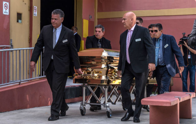 Despiden a José José en Miami. Foto/AP