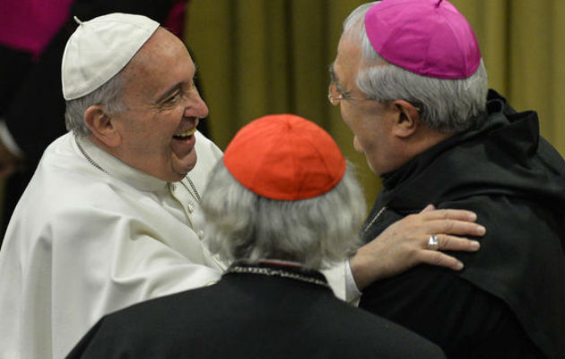 Cardenal José Luis Lacunza cumple 75 años y debe presentar su renuncia al papa Francisco. Foto/Archivos