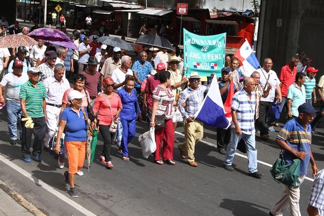 Ejecutivo le dice no a la solicitud de aumento a los jubilados. Foto: Panamá América.