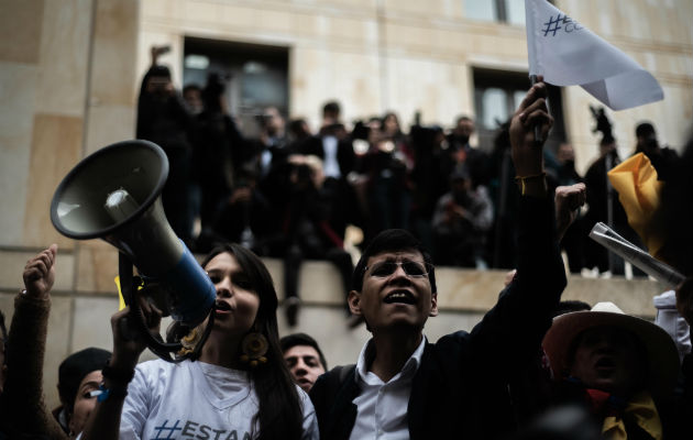 Con esa determinación, tomada por los magistrados de la Sala de Instrucción de la Corte, el tribunal podrá adoptar otras decisiones, que incluso pueden llegar a la imputación de cargos.